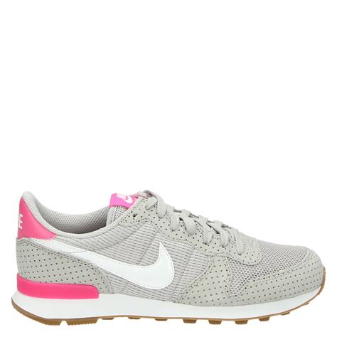 nike dames grijs zwart|Grijze Nike Sneakers voor dames online .